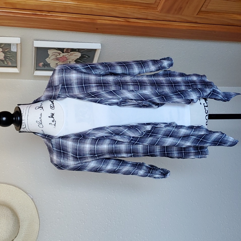 Blue Rain Waterfall Plaid Flannel Top Blue Size SMALL